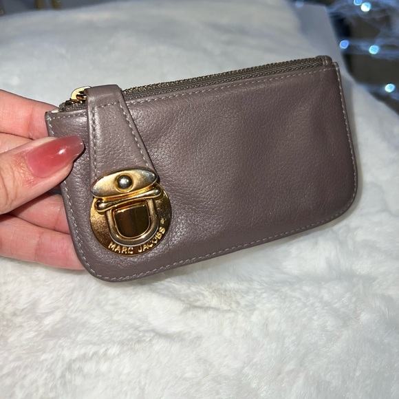 Marc Jacobs Signature Push-Lock Coin Purse 👛 - Picture 1 of 9